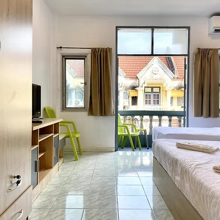 Happy Inn Patong Exterior photo